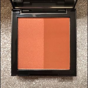 BNIB! MORPHE Brontour in Fantabulous